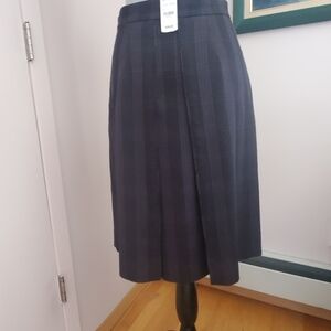 BNWT BROOKS BROTHERS  SKIRT